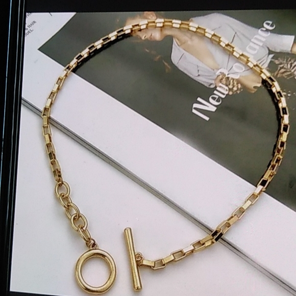 NEW TOGGLE GOLD CHOKER CHAIN COLLAR CLAVICLE NECKLACE - Picture 1 of 4